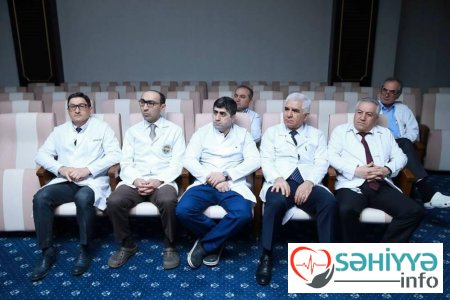 Tədris Cərrahiyyə Klinikasının illik hesabat toplantısı keçirilib