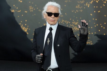 Məşhur alman modelyer Karl Lagerfeld vəfat edib