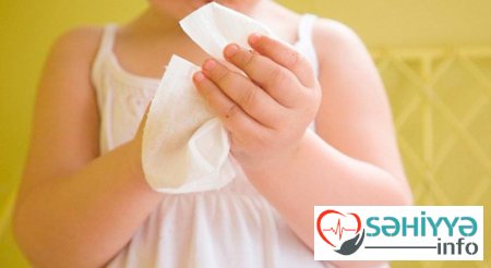 Uşaq nəm salfetləri qida allergiyası törədə bilər