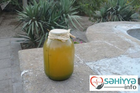 Kal üzümdən hazırlanan məhsul: təzyiqi aşağı salır, qanda şəkəri azaldır