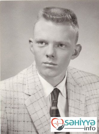 Keçmişdə məşhur olan qəribə və gülməli SAÇ DÜZÜMLƏRİ - FOTOLENT