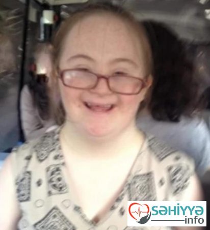 Daun sindromlu qızını ac saxlayaraq öldürdü - FOTO