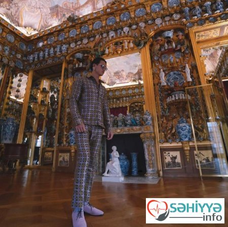 İnsan orqanlarından çanta hazırlayan məşhur modelyer SAXLANILDI - Polisin ələ keçirdiyi qutudan nələr çıxdı? (FOTOLAR) İnsan orqanlarından çanta hazırlayan məşhur modelyer SAXLANILDI - Polisin ələ keçirdiyi qutudan nələr çıxdı? (FOTOLAR)