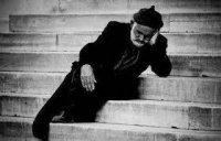 Kasıbçılıq insanı qocaldır