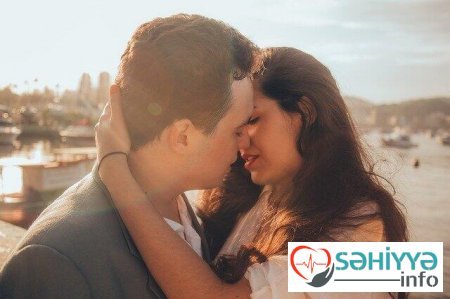 Bu xəstəliklər öpüşməklə keçir - XƏBƏRDARLIQ