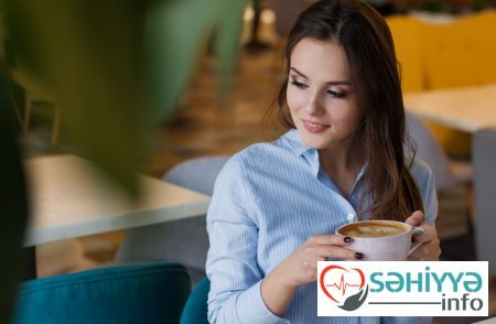 Qəhvə qadınların sağlam yaşlanmasına kömək edir