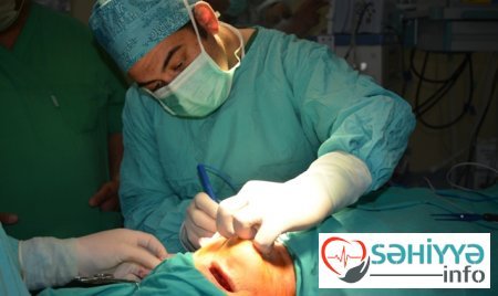 Yaşlı qadının bədənində tapılanlar həkimləri şoka saldı: Görün nələr çıxdı