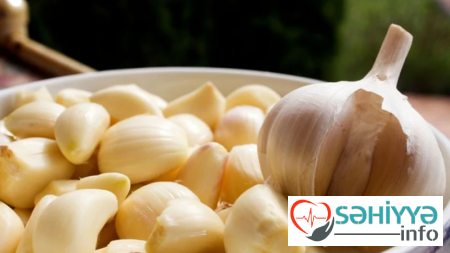 Ağız təmizliyində sarımsaq satışdakı qarqara vasitələrindən daha təsirlidir - ARAŞDIRMA
