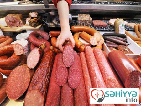 Tez-tez kolbasa yemək xərçəng riskini artırır