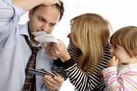 Aliment verməyən atadan ilk hara şikayət edilməlidir? - Cavab
