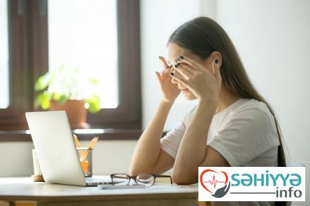 Gözləri kompüterdən qoruyan qidalar: Həkimdən VACİB MƏSLƏHƏTLƏR