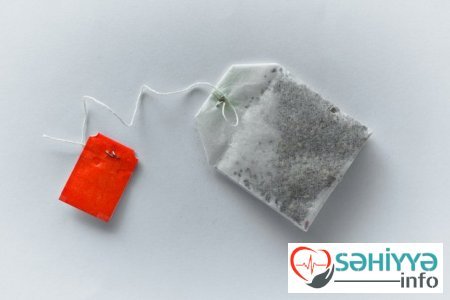 Paket çaylarda təhlükə: Bir fincanda 2500 mikroplastik hissəcik aşkarlandı
